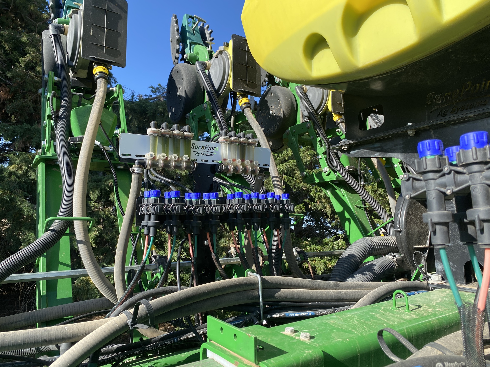  2017 John Deere 1795 at LandMark in Hebron, NE