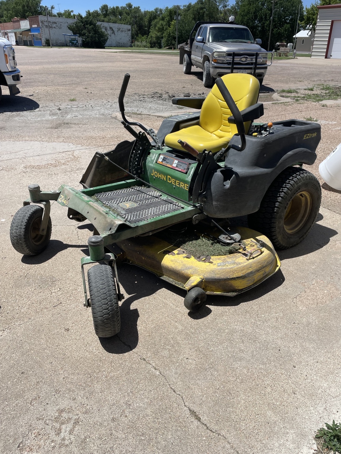  2008 John Deere Z445 at LandMark in Smith Center, KS