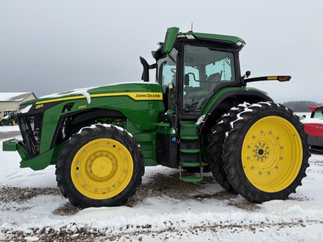 On Lot 2022 John Deere 8R 280 at Tri County Equipment Caro, MI