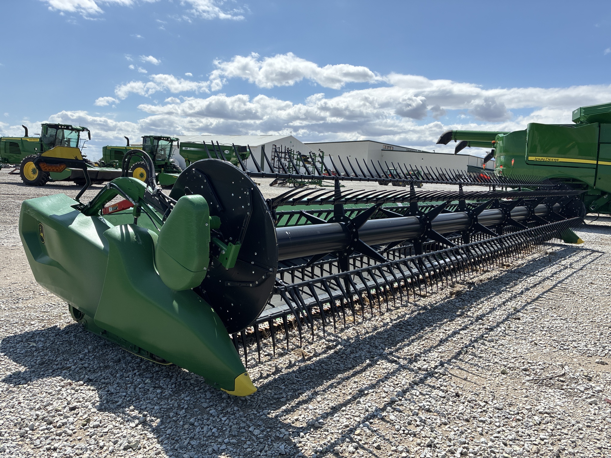  2021 John Deere RD35F at LandMark in Fairfield, NE