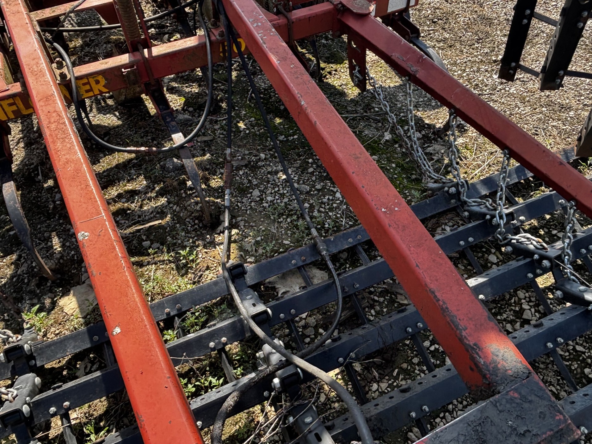 On Lot  Sunflower 5033-30 at Tri County Equipment Sandusky, MI