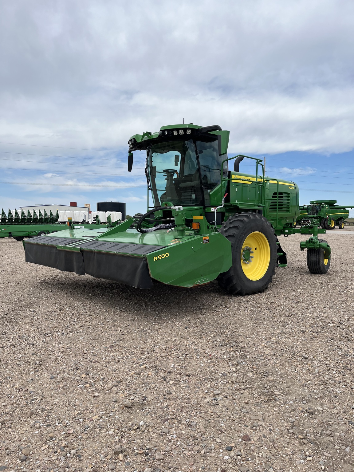  2023 John Deere W235 at LandMark in Minden, NE