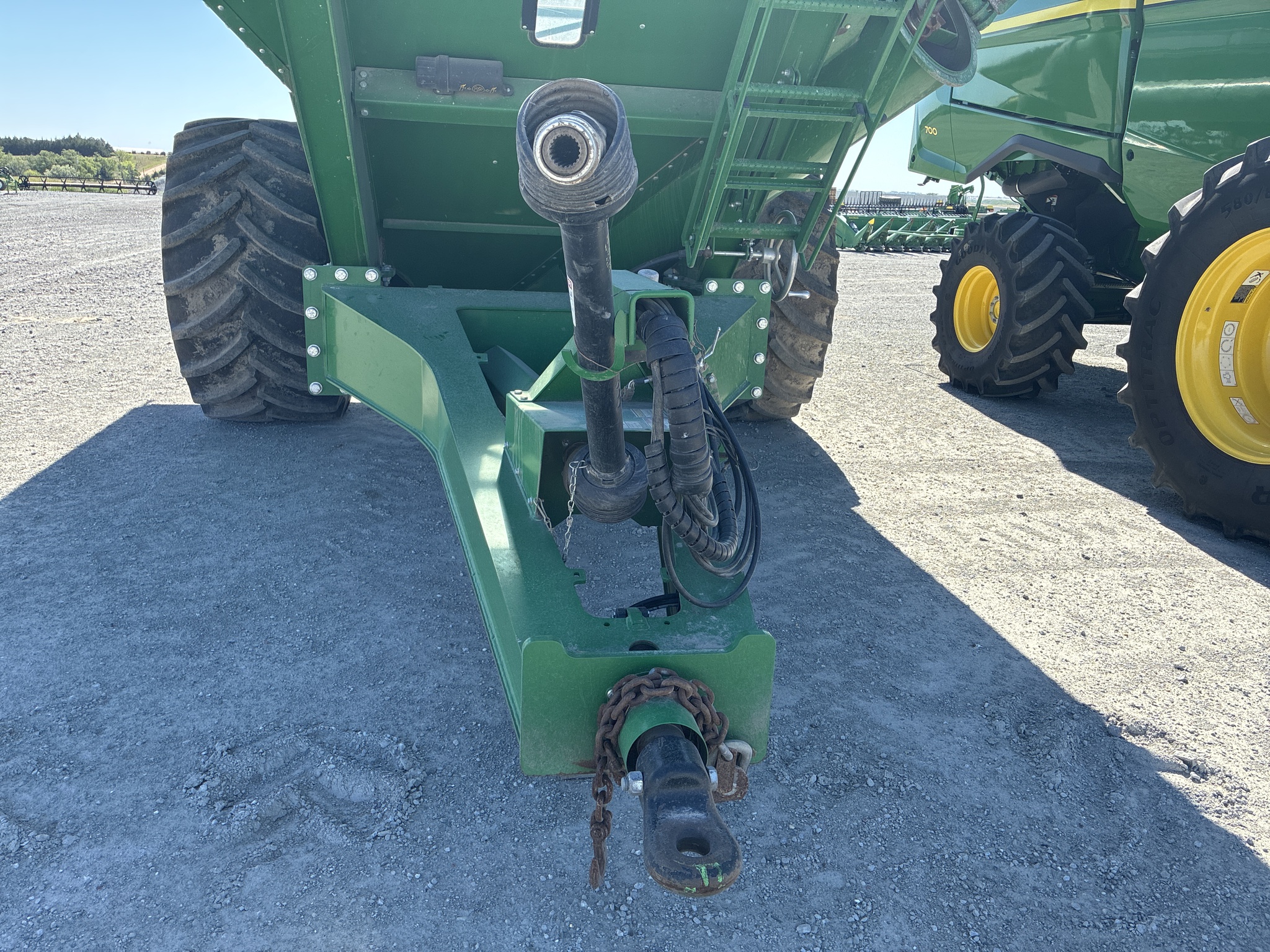  2021 Brandt 1120XT at LandMark in Hebron, NE