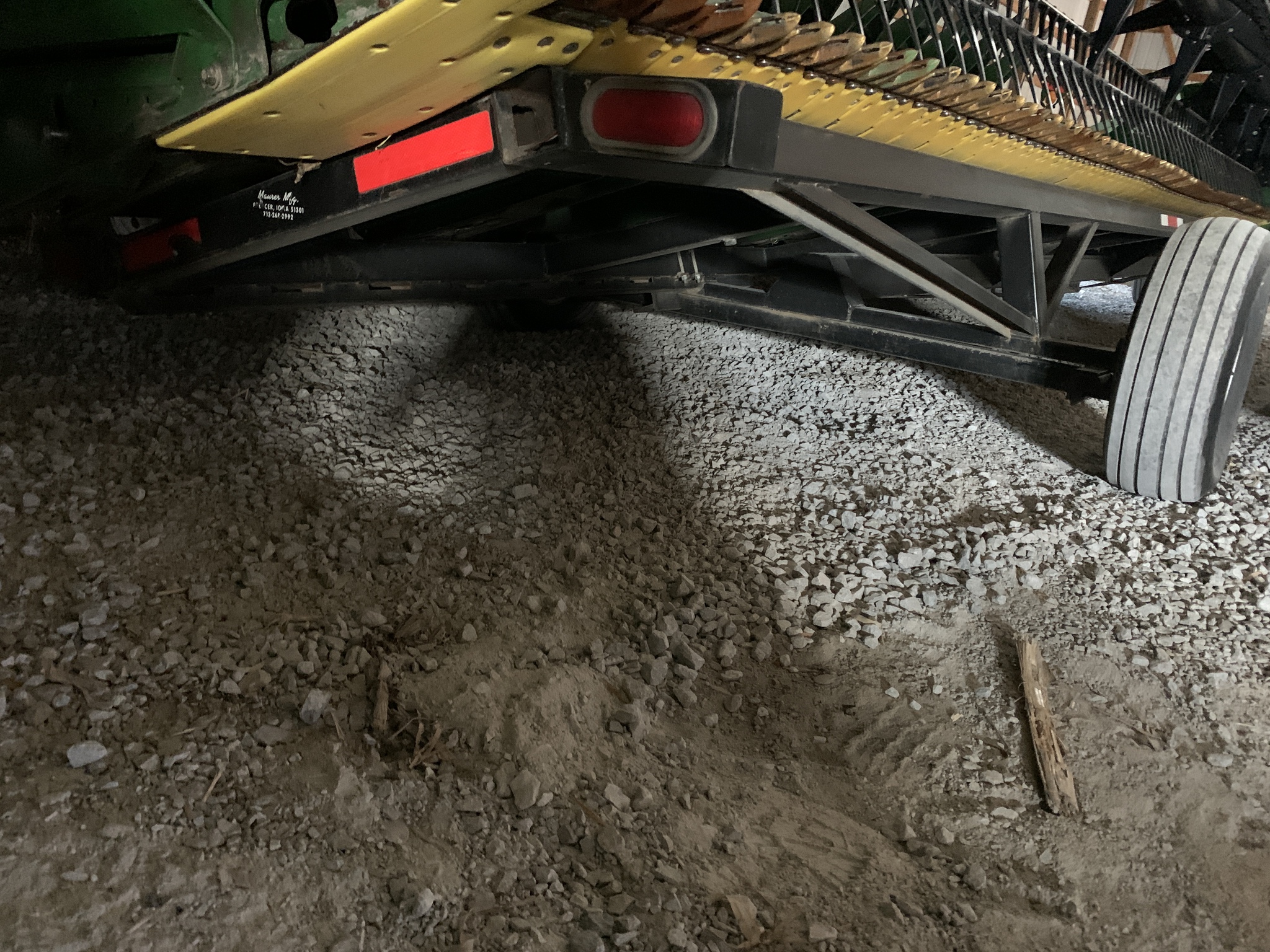   Maurer 30' at LandMark in Fairfield, NE