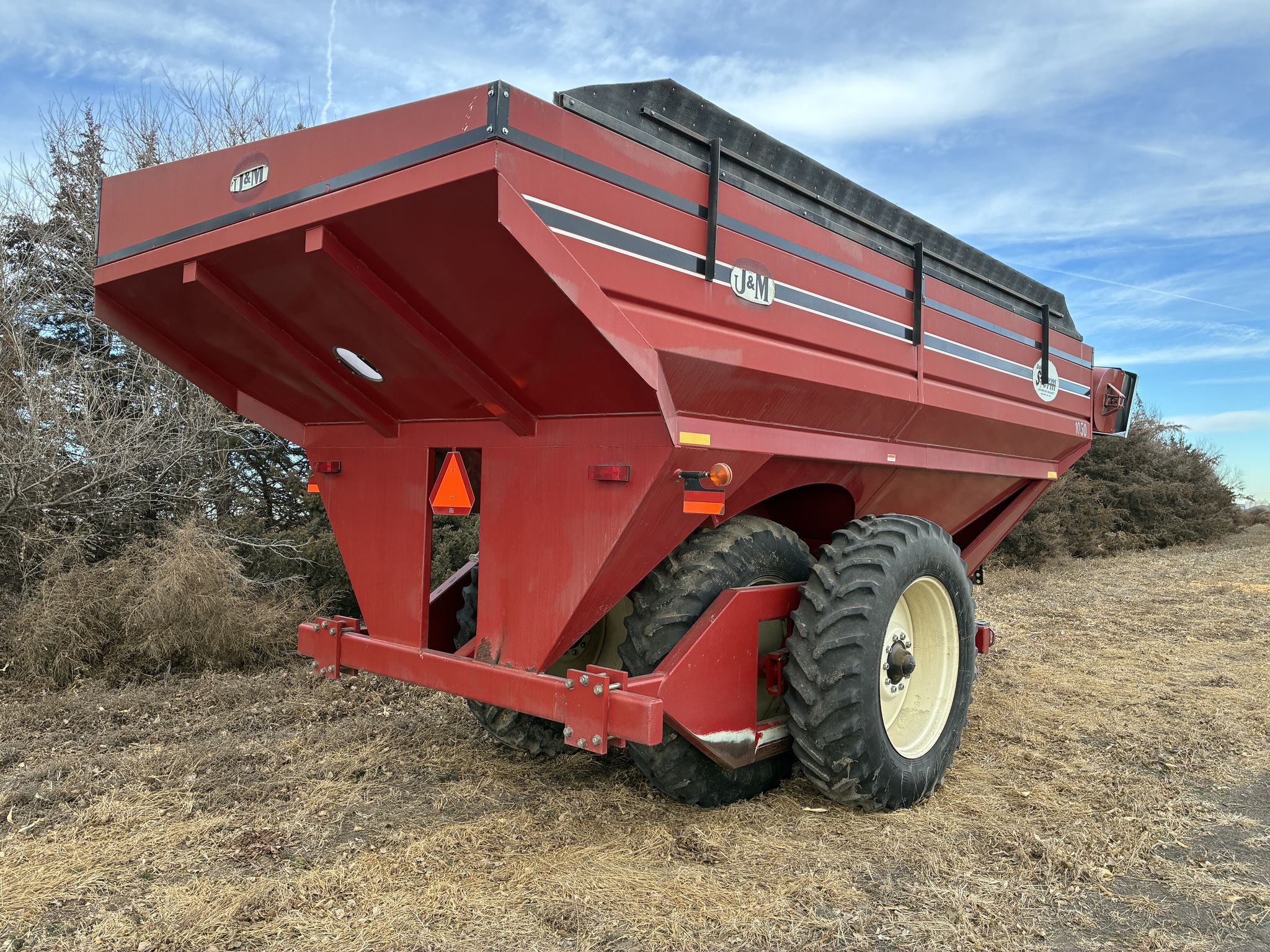  2005 J&m 1050-22D at LandMark in Minden, NE
