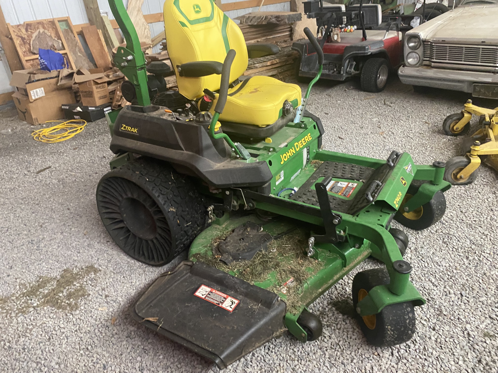 2024 John Deere Z740R at LandMark in Hebron, NE