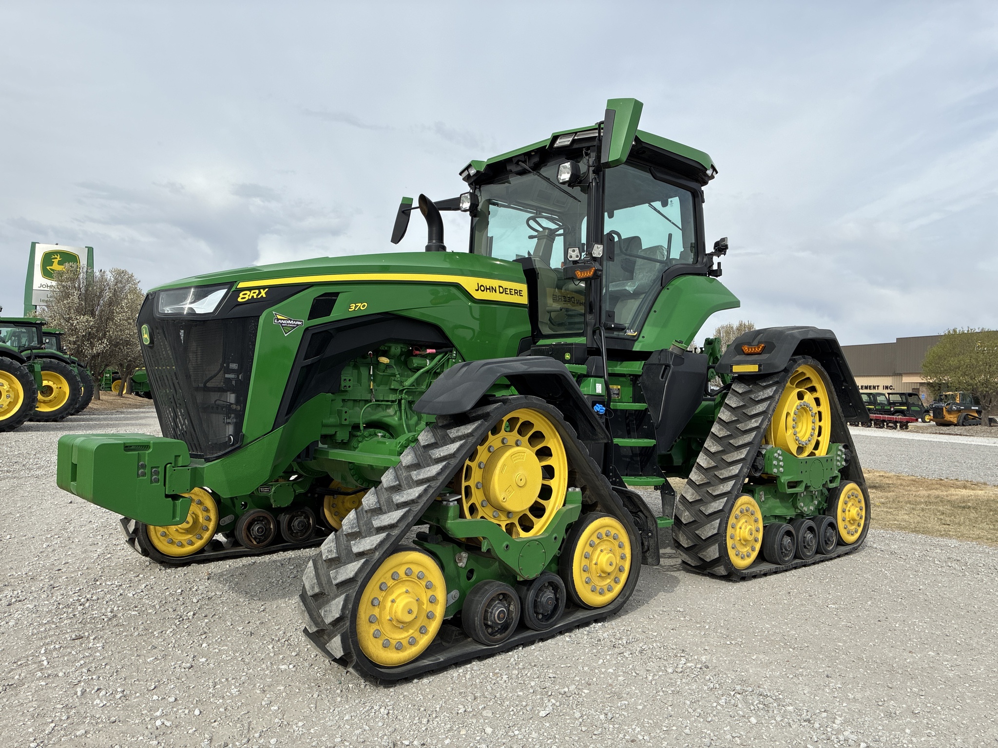  2024 John Deere 8RX 370 at LandMark in Kearney, NE