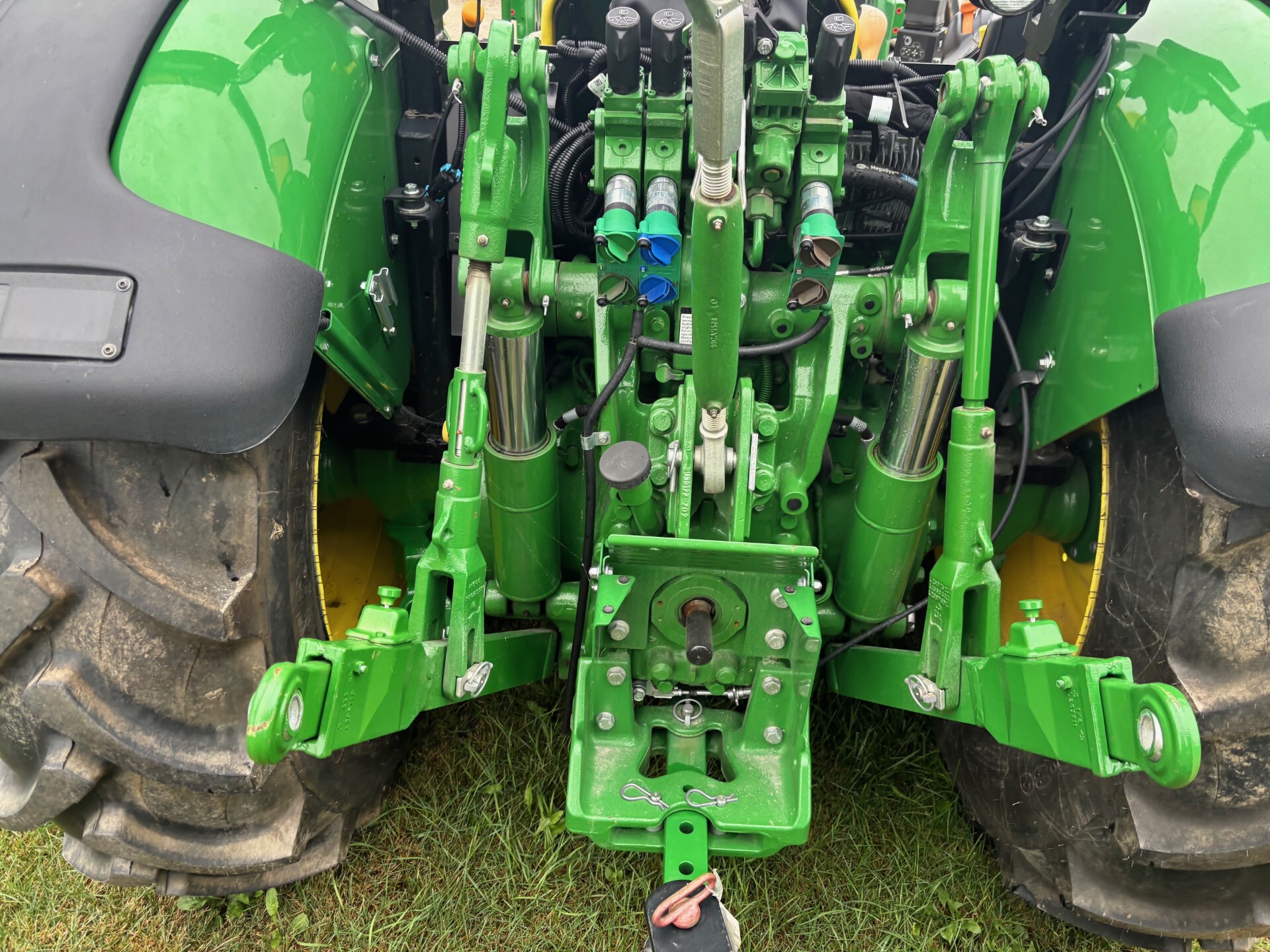 On Lot 2023 John Deere 5115ML at Tri County Equipment Sandusky, MI