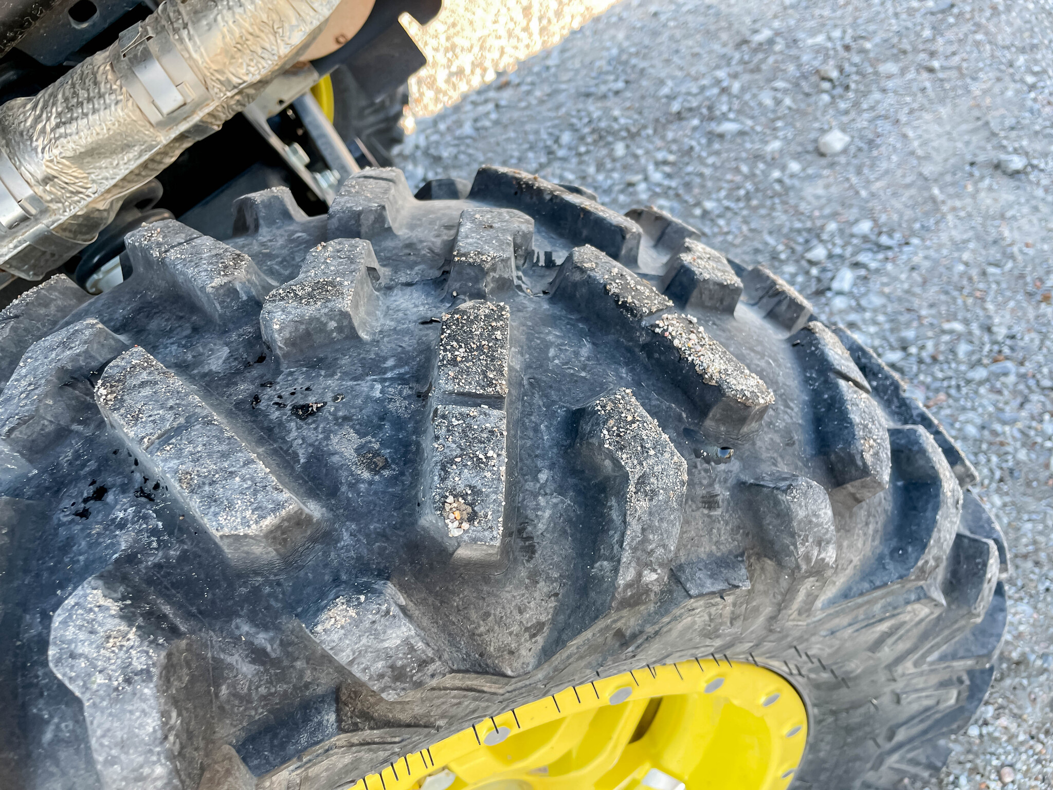  2021 John Deere XUV 835R at LandMark in Hastings, NE