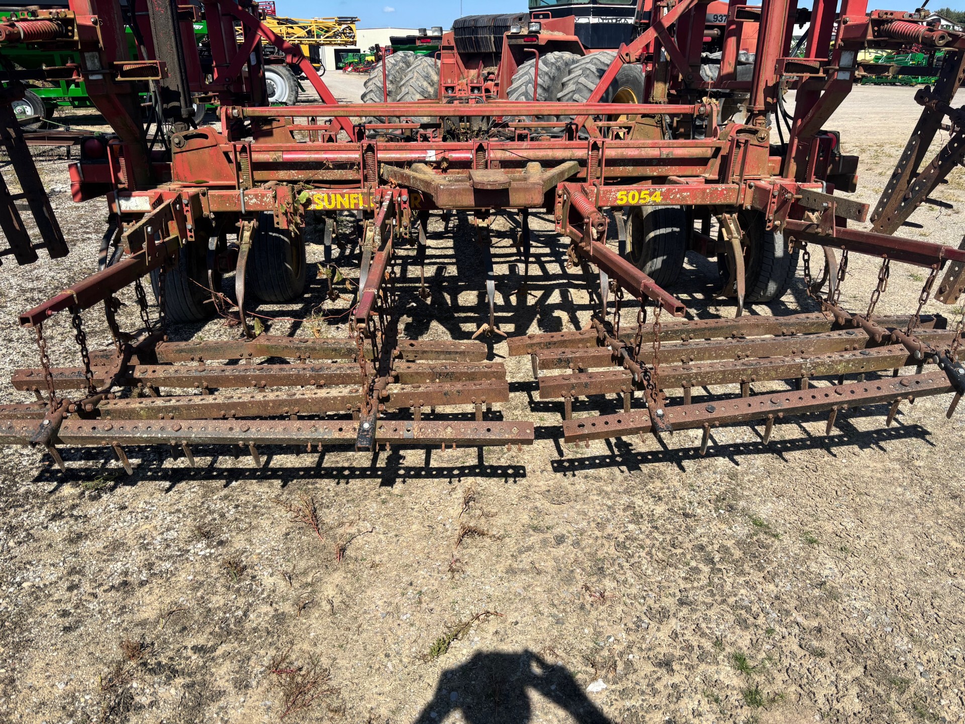 On Lot  Sunflower 5054 at Tri County Equipment Sandusky, MI