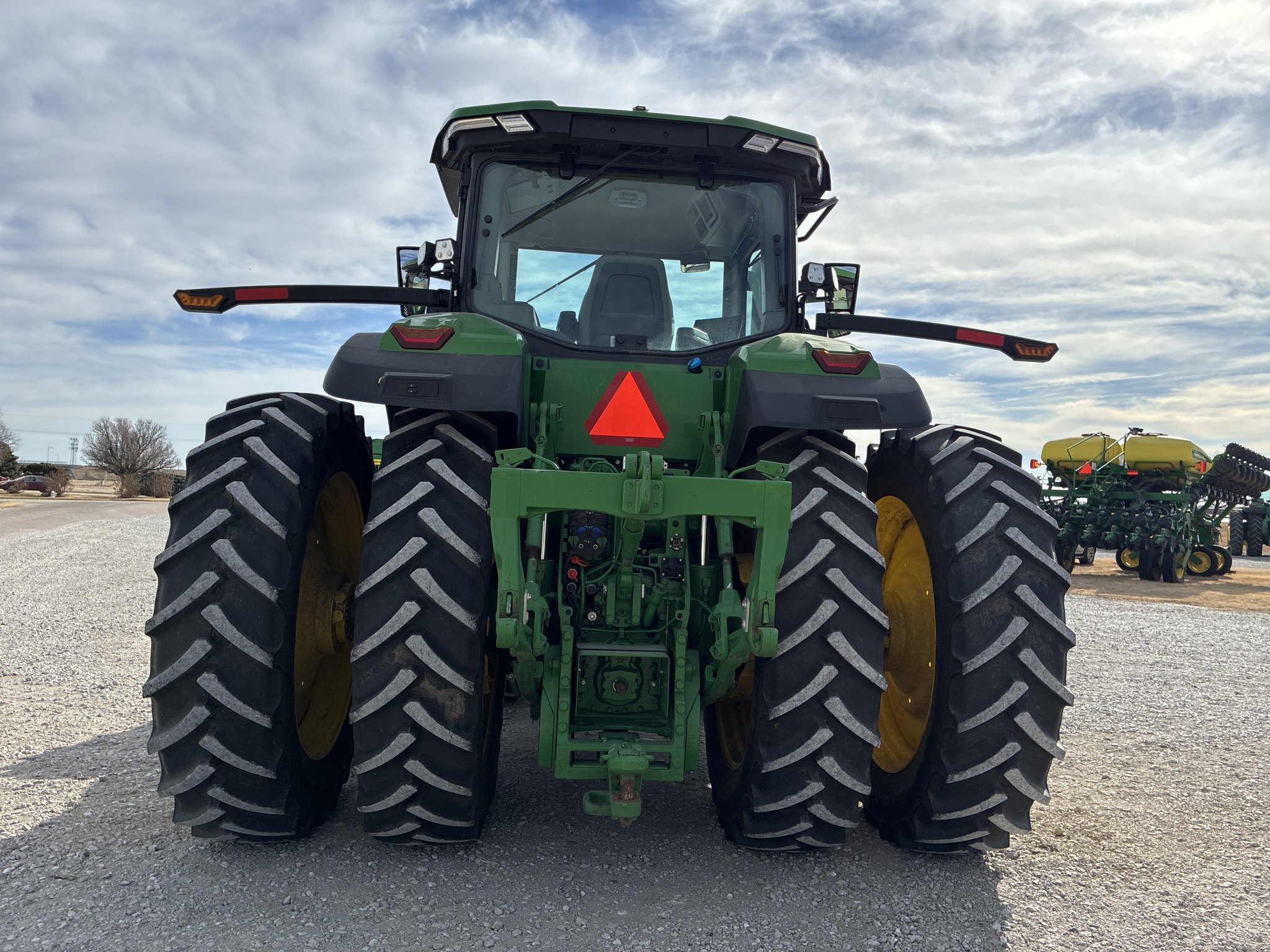 2024 John Deere 8R 250 at LandMark in Kearney, NE