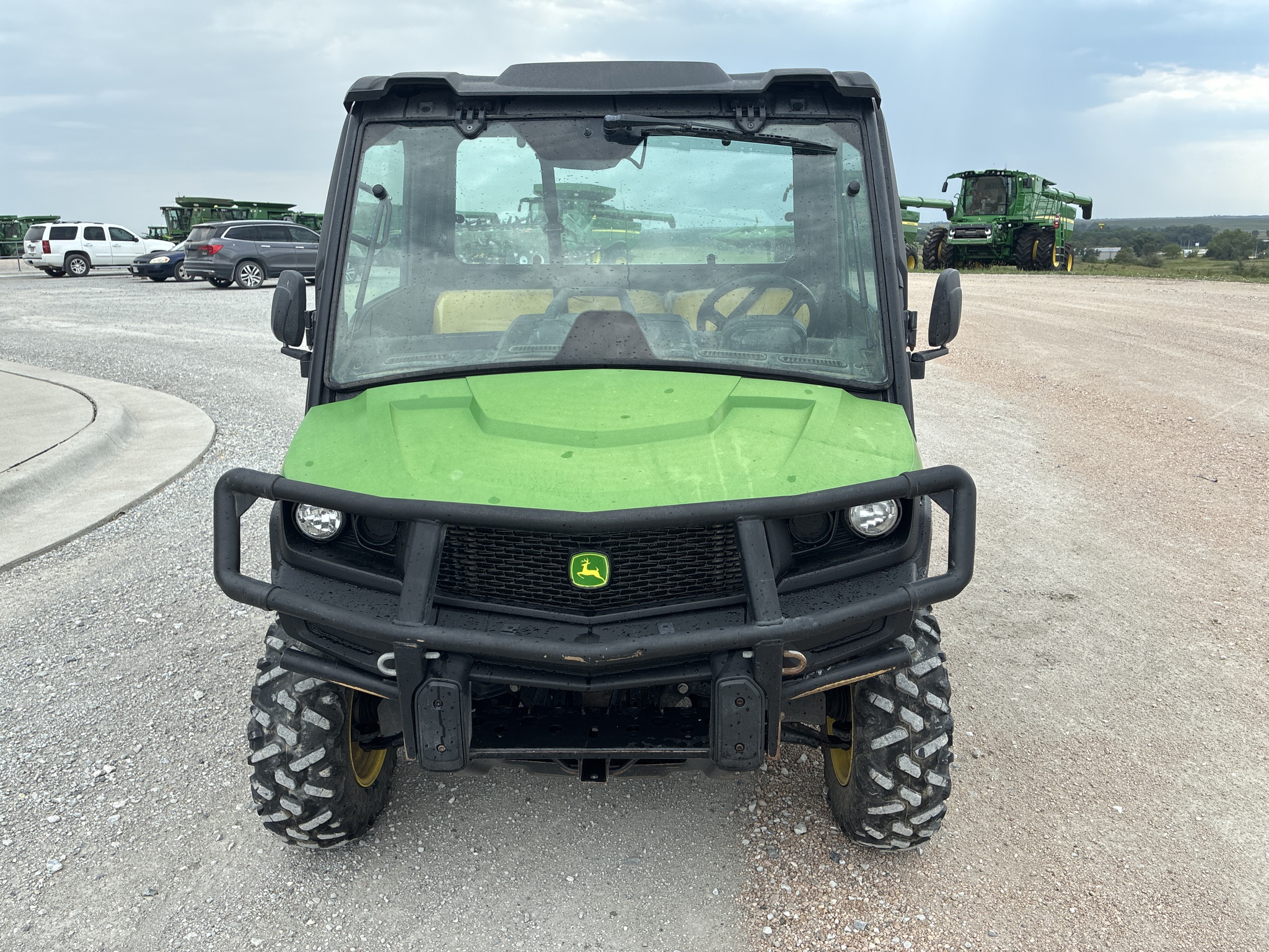  2022 John Deere XUV835M HVAC Cab at LandMark in Hebron, NE