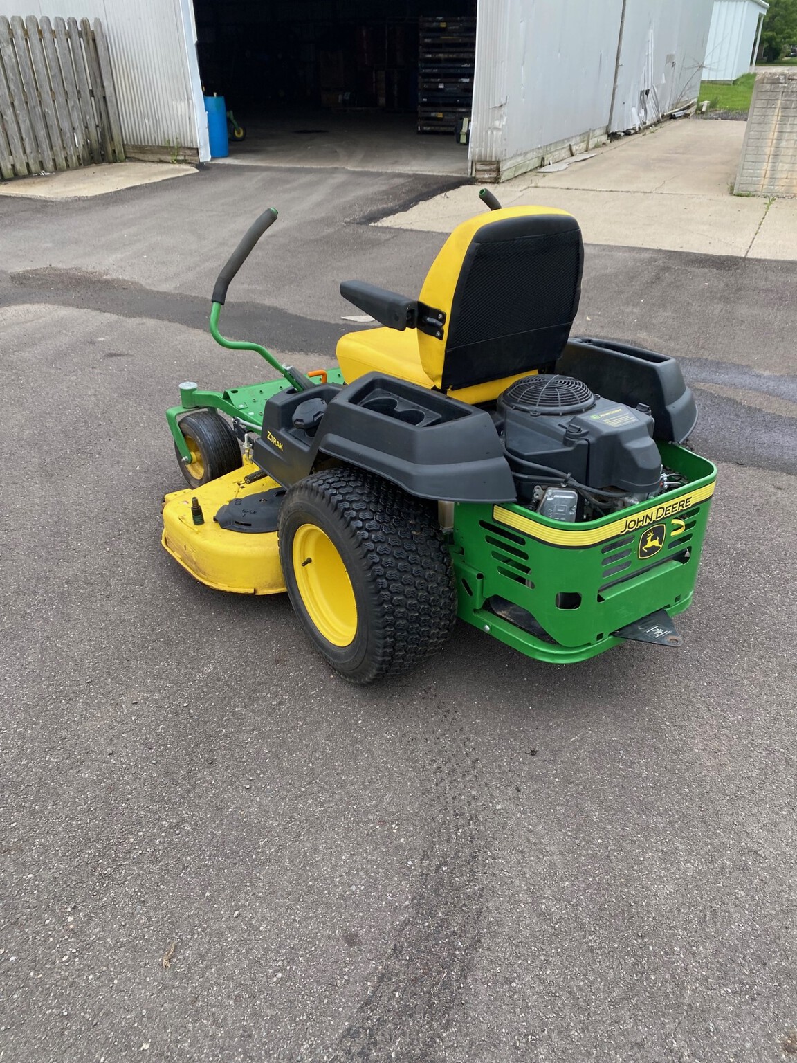 On Lot 2017 John Deere Z540R at Tri County Equipment Birch Run, MI