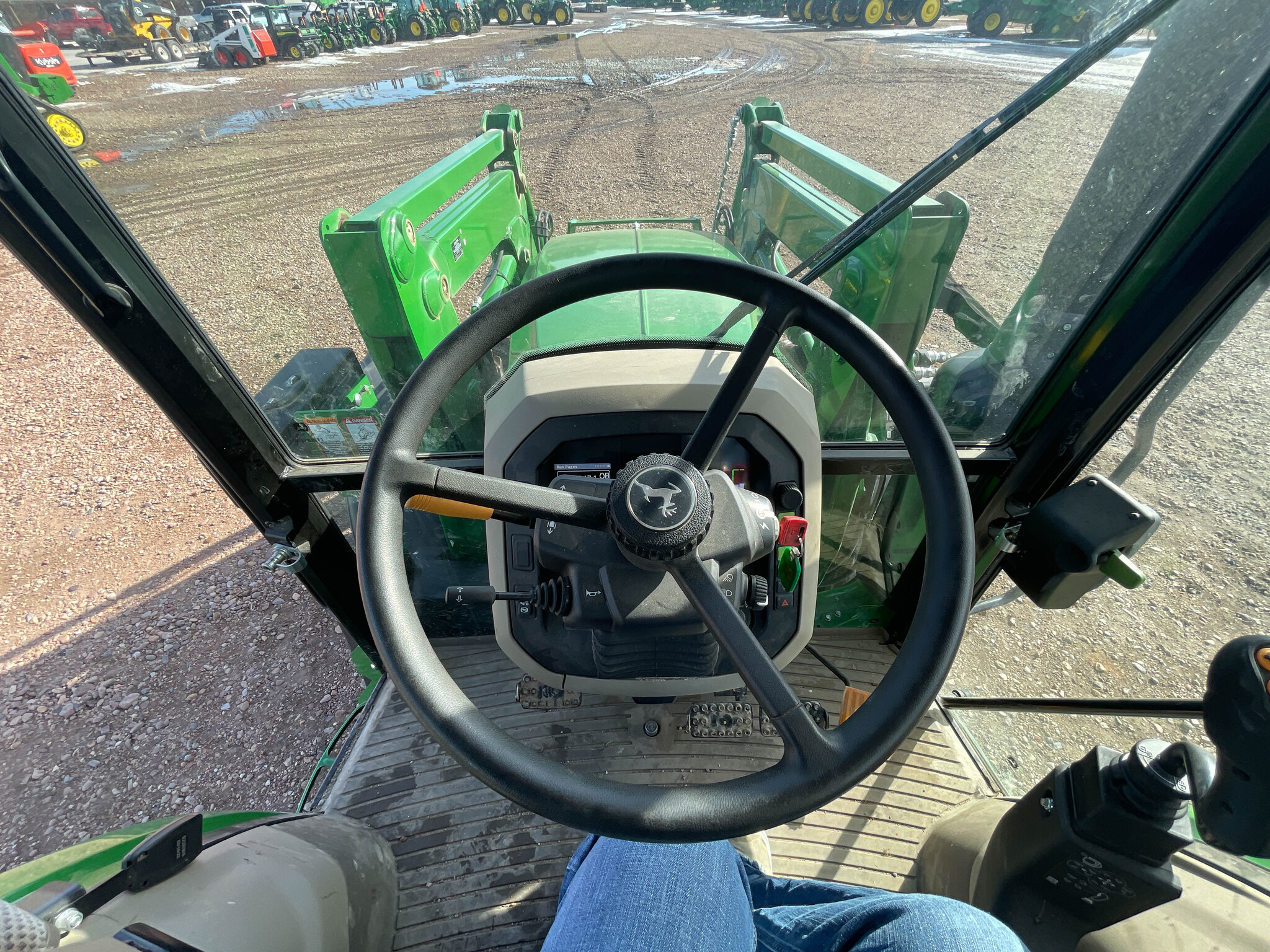  2022 John Deere 5090M at LandMark in Minden, NE