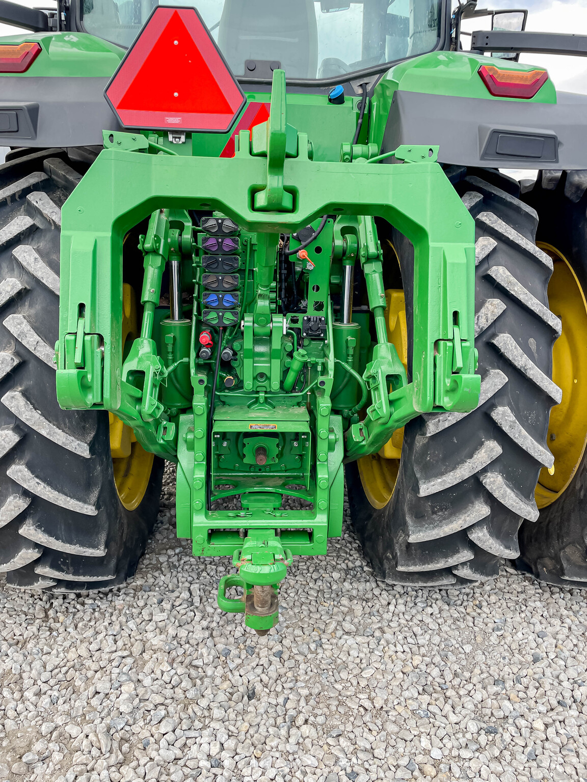  2023 John Deere 8R 370 at LandMark in Superior, NE