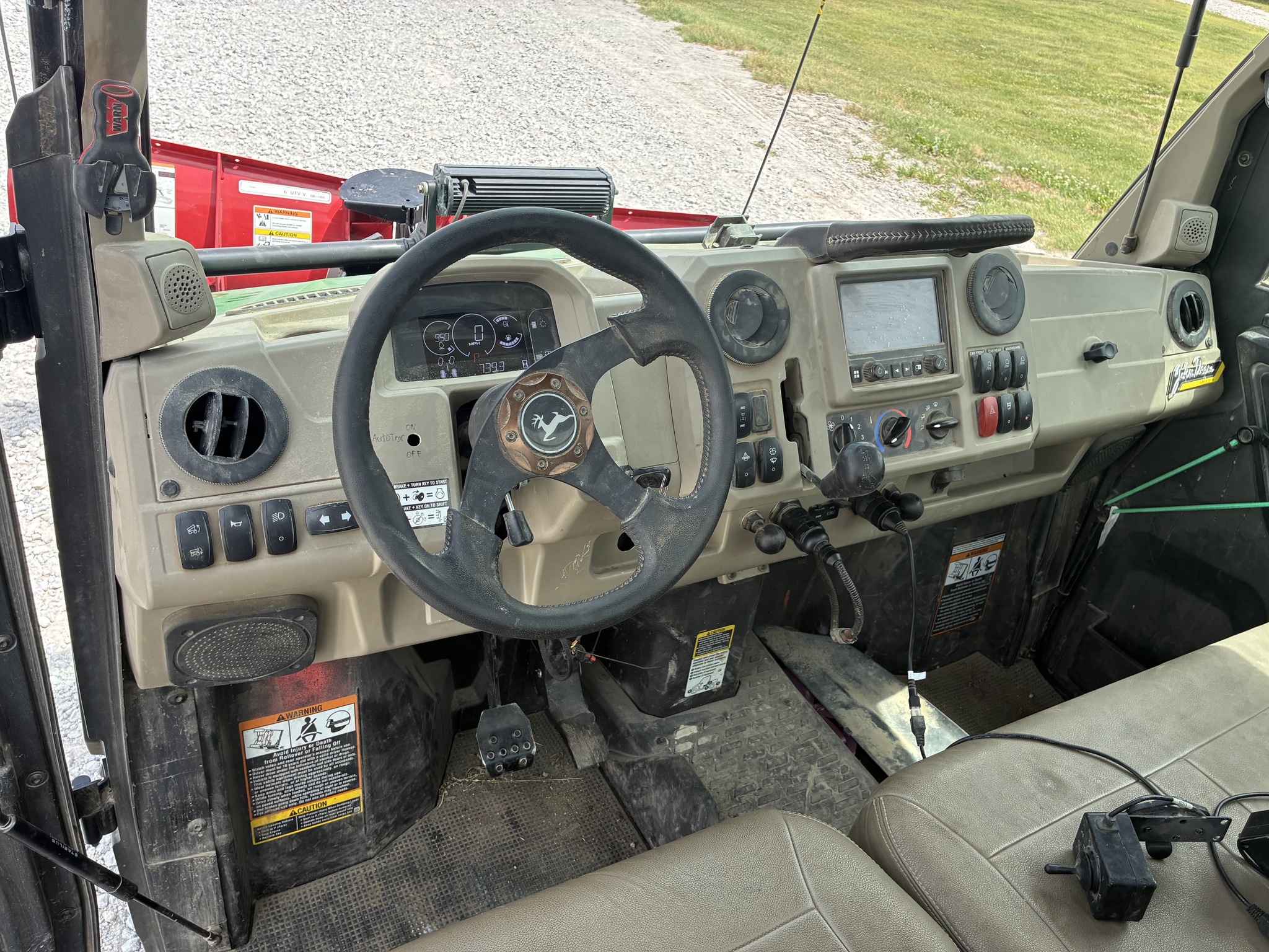  2023 John Deere XUV 835R at LandMark in Beatrice, NE