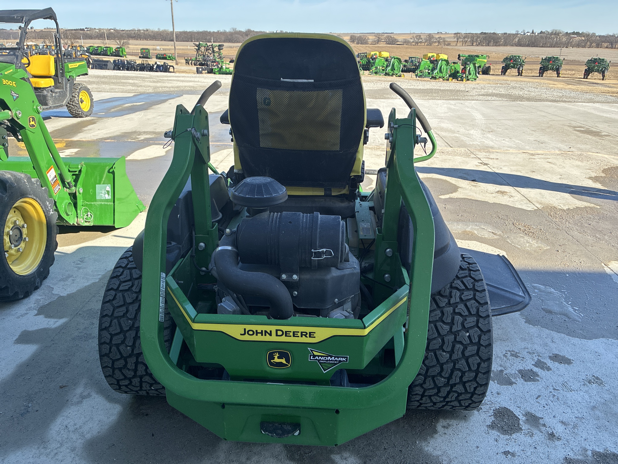  2022 John Deere Z740R at LandMark in Beatrice, NE