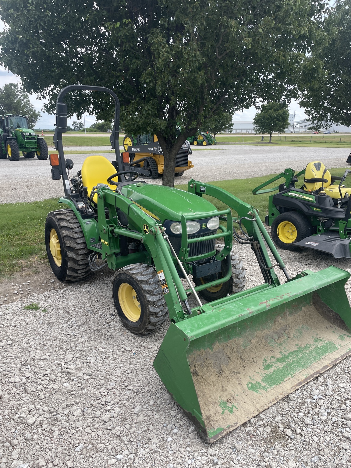  2013 John Deere 2032R at LandMark in Kearney, NE