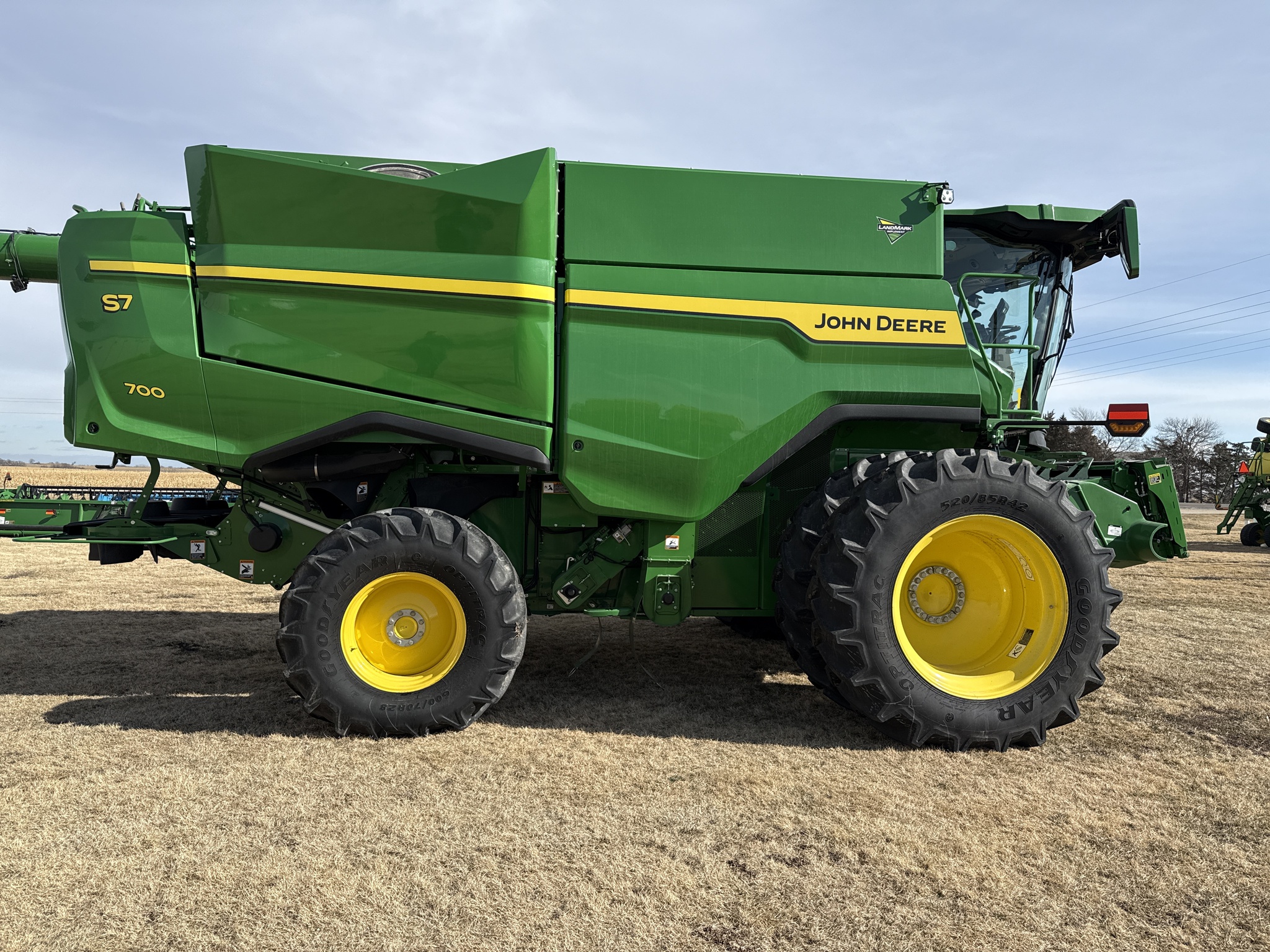  2025 John Deere S7 700 at LandMark in Phillipsburg, KS