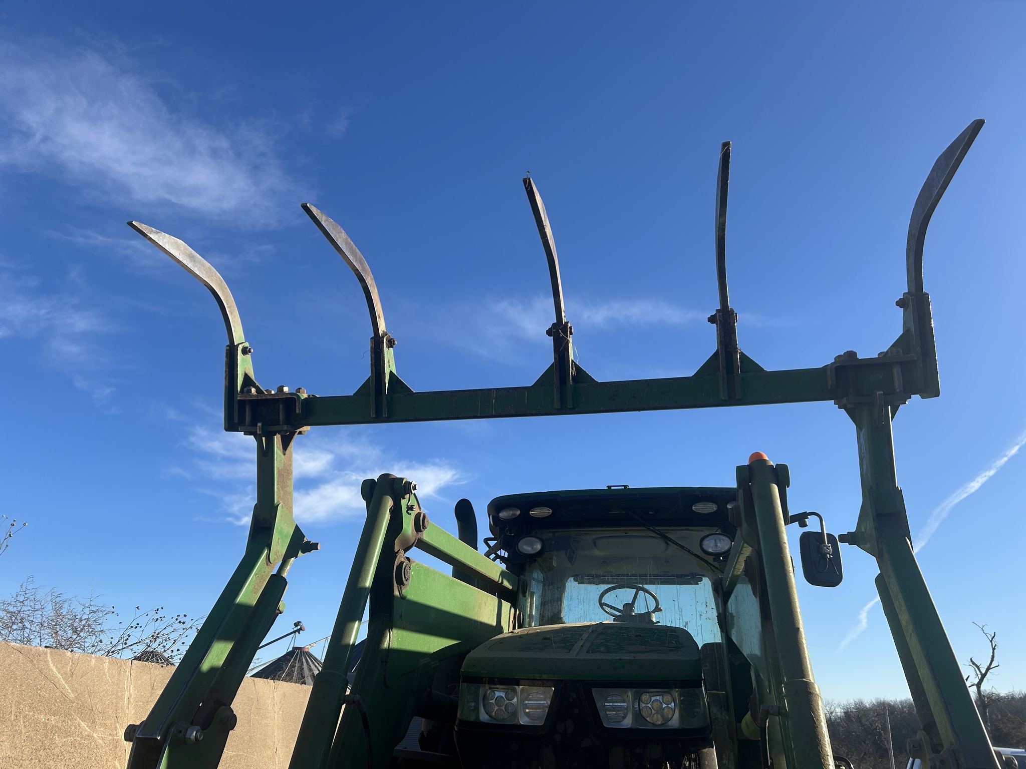  2015 John Deere 7210R at LandMark in Marysville, KS