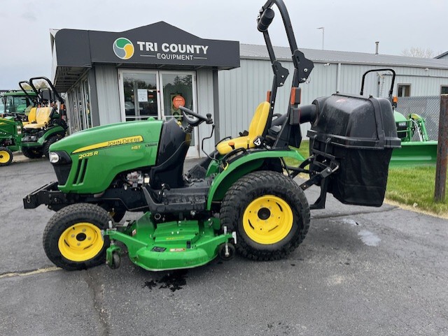 Pend Stk 2015 John Deere 2025R at Tri County Equipment Saginaw, MI