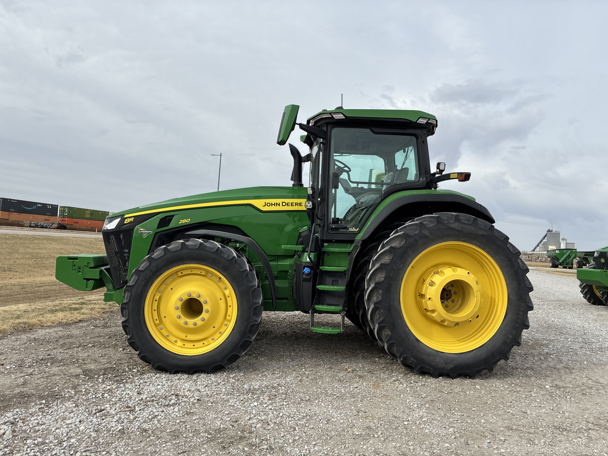  2024 John Deere 8R 280 at LandMark in Arapahoe, NE