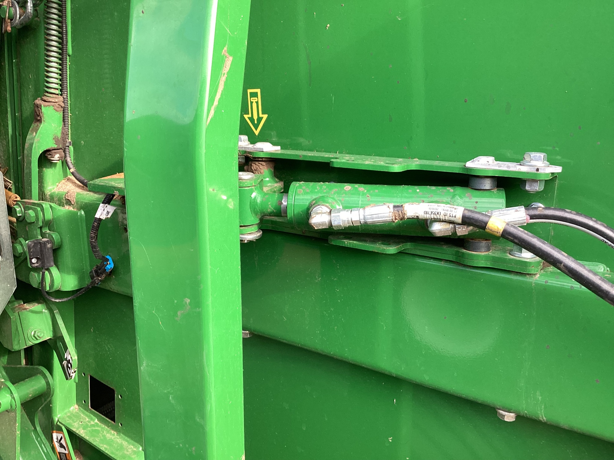  2024 John Deere 561R at LandMark in Minden, NE