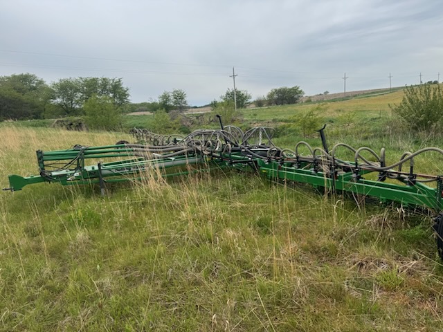  2014 UNVERFERTH 1225 at LandMark in Smith Center, KS