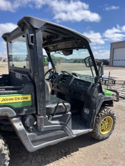  2023 John Deere XUV 835M at LandMark in Gothenburg, NE
