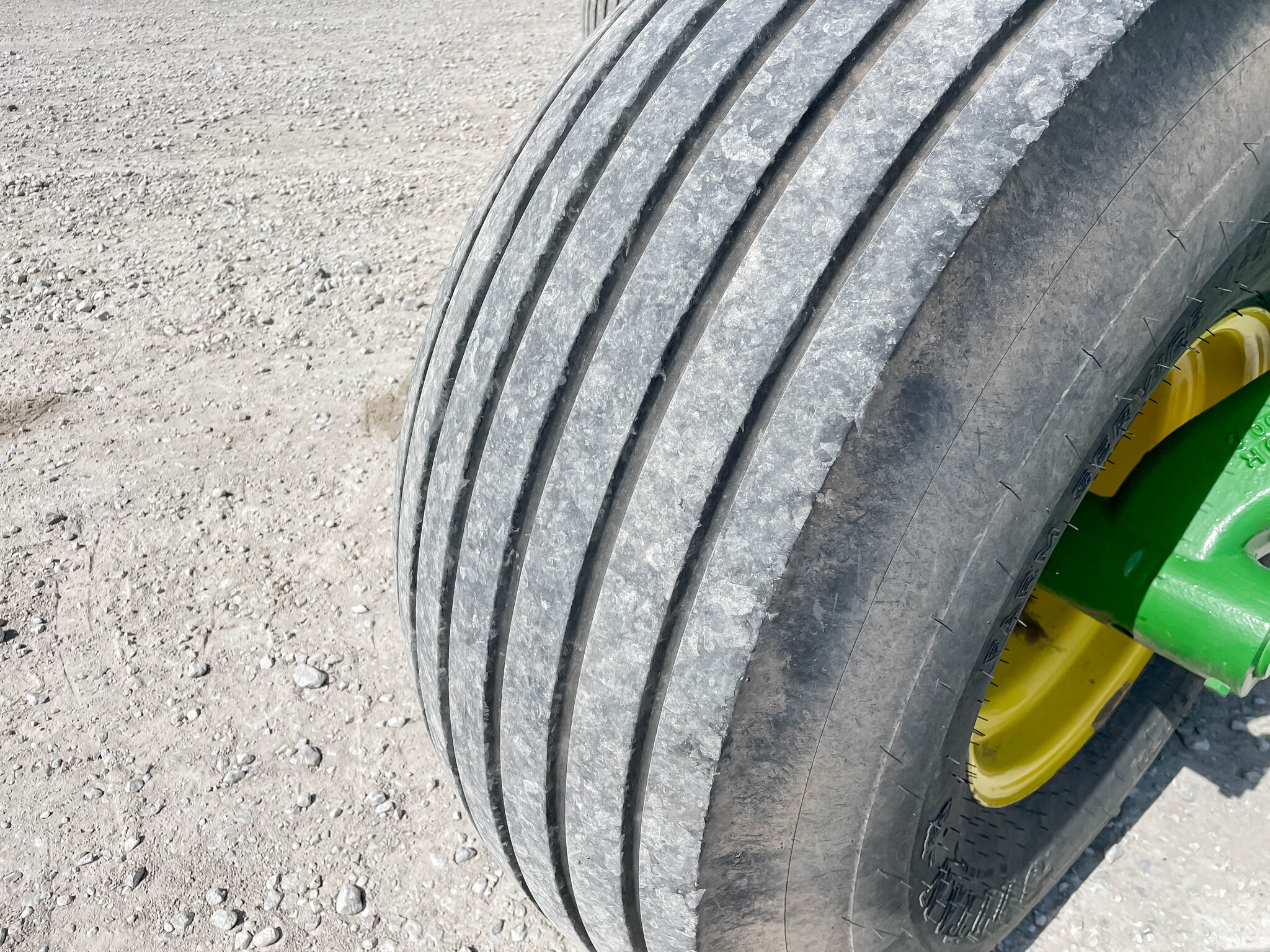  2024 John Deere W235R at LandMark in Fairfield, NE