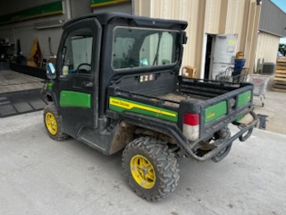  2024 John Deere XUV 835M at LandMark in Holdrege, NE