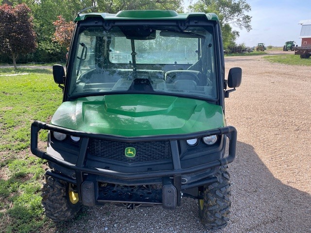  2023 John Deere XUV 835R at LandMark in Kearney, NE