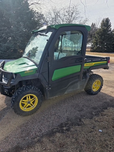  2021 John Deere XUV 835R at LandMark in Kearney, NE