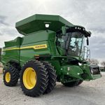  2025 John Deere S7 700 at LandMark in Kearney, NE