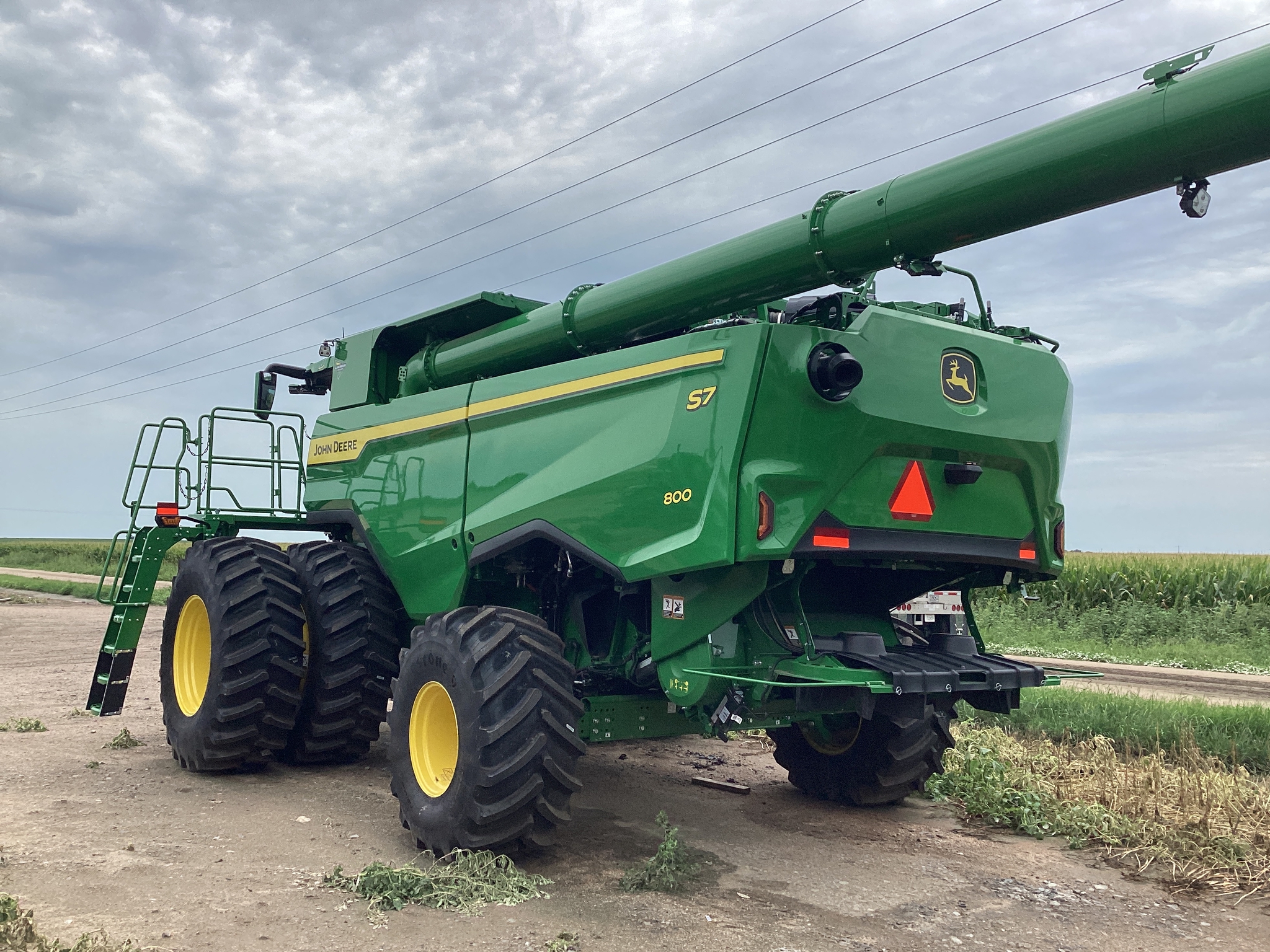  2026 John Deere S7 800 at LandMark in Smith Center, KS