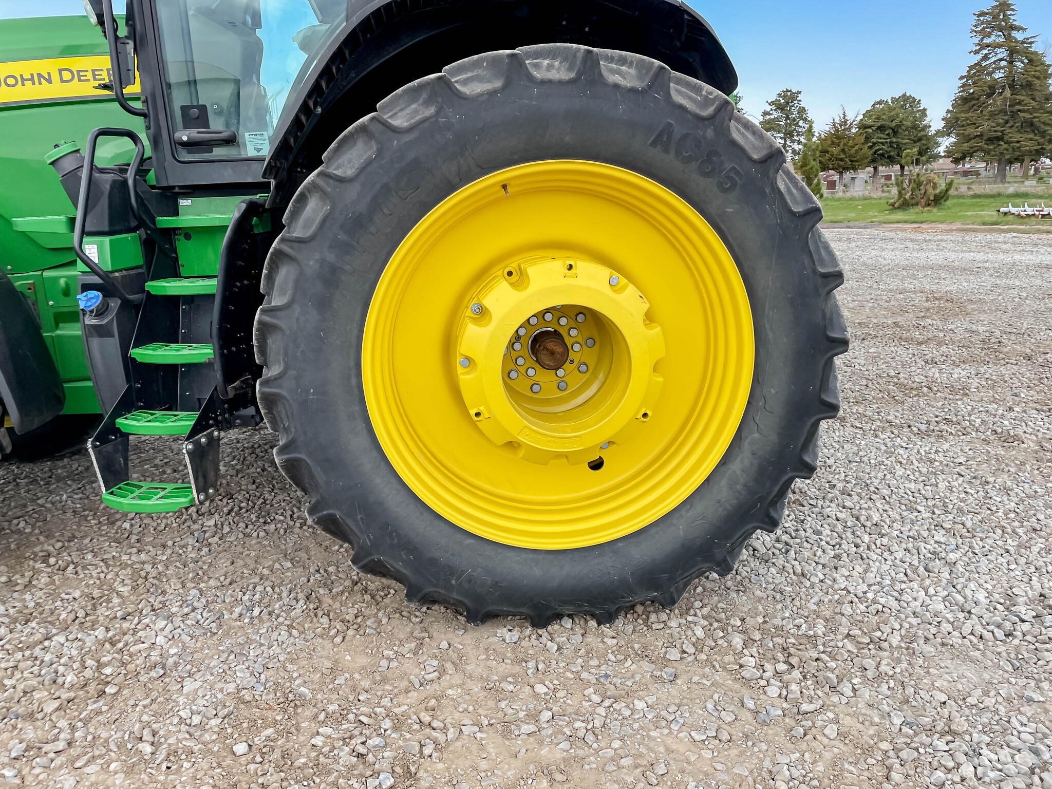  2023 John Deere 8R 370 at LandMark in Superior, NE