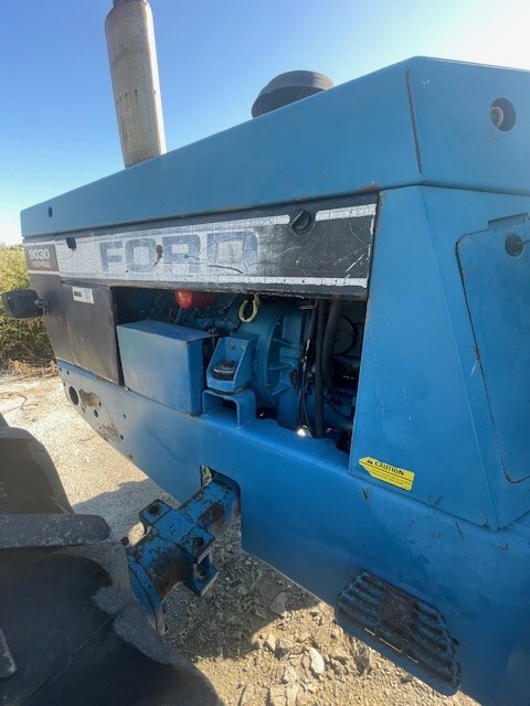   Ford-new Holland 9030-92 at LandMark in Phillipsburg, KS