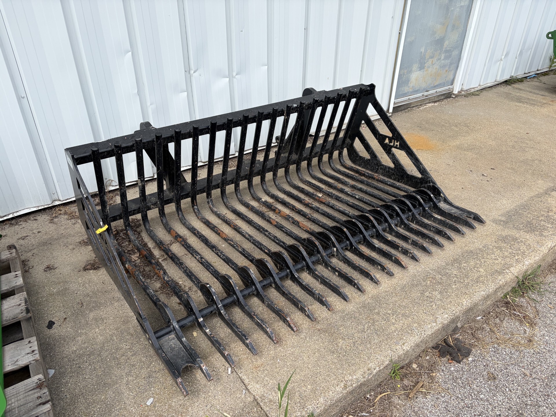 Used  Hla SFRC70 at Tri County Equipment Birch Run, MI