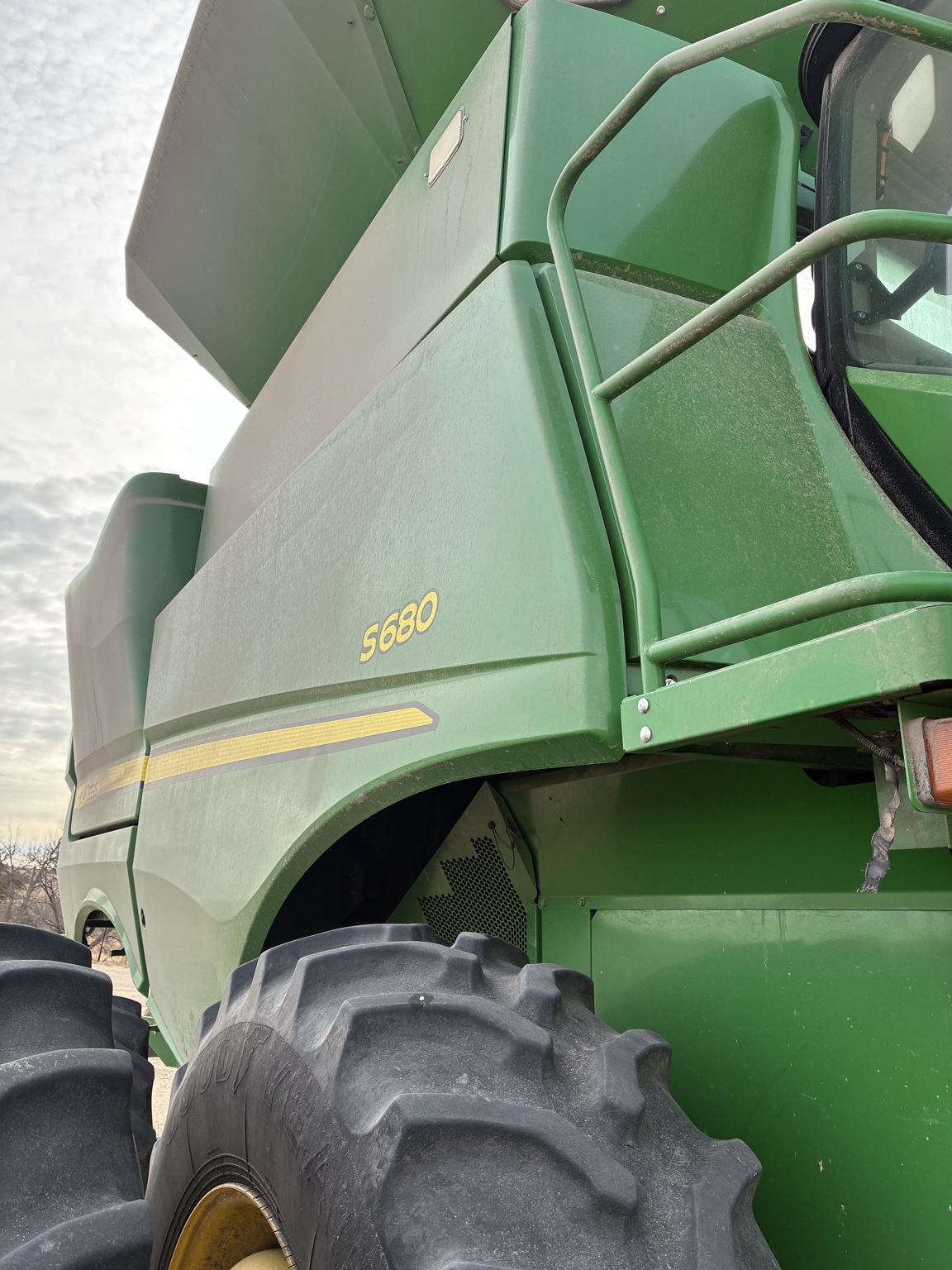  2015 John Deere S680 at LandMark in Arapahoe, NE