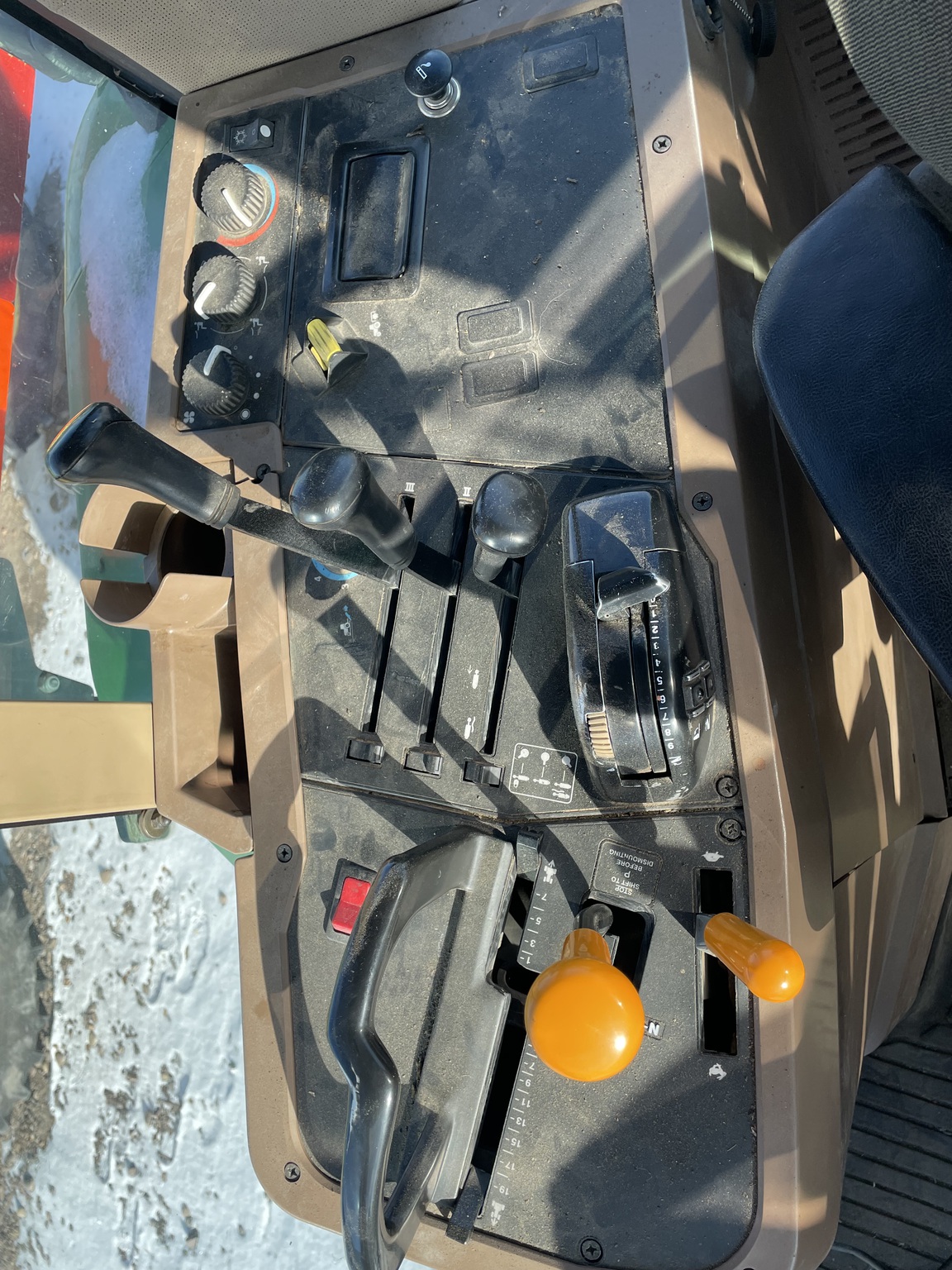  1999 John Deere 7810 at LandMark in Lexington, NE