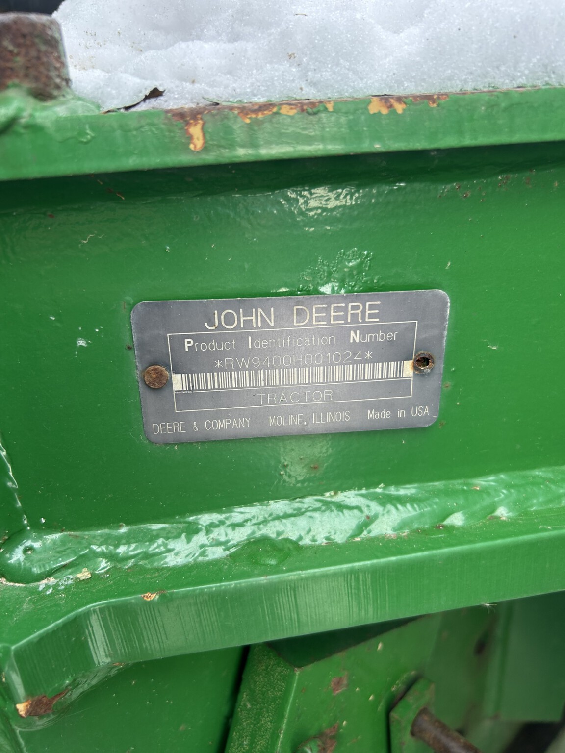 On Lot 1996 John Deere 9400 at Tri County Equipment Marlette, MI
