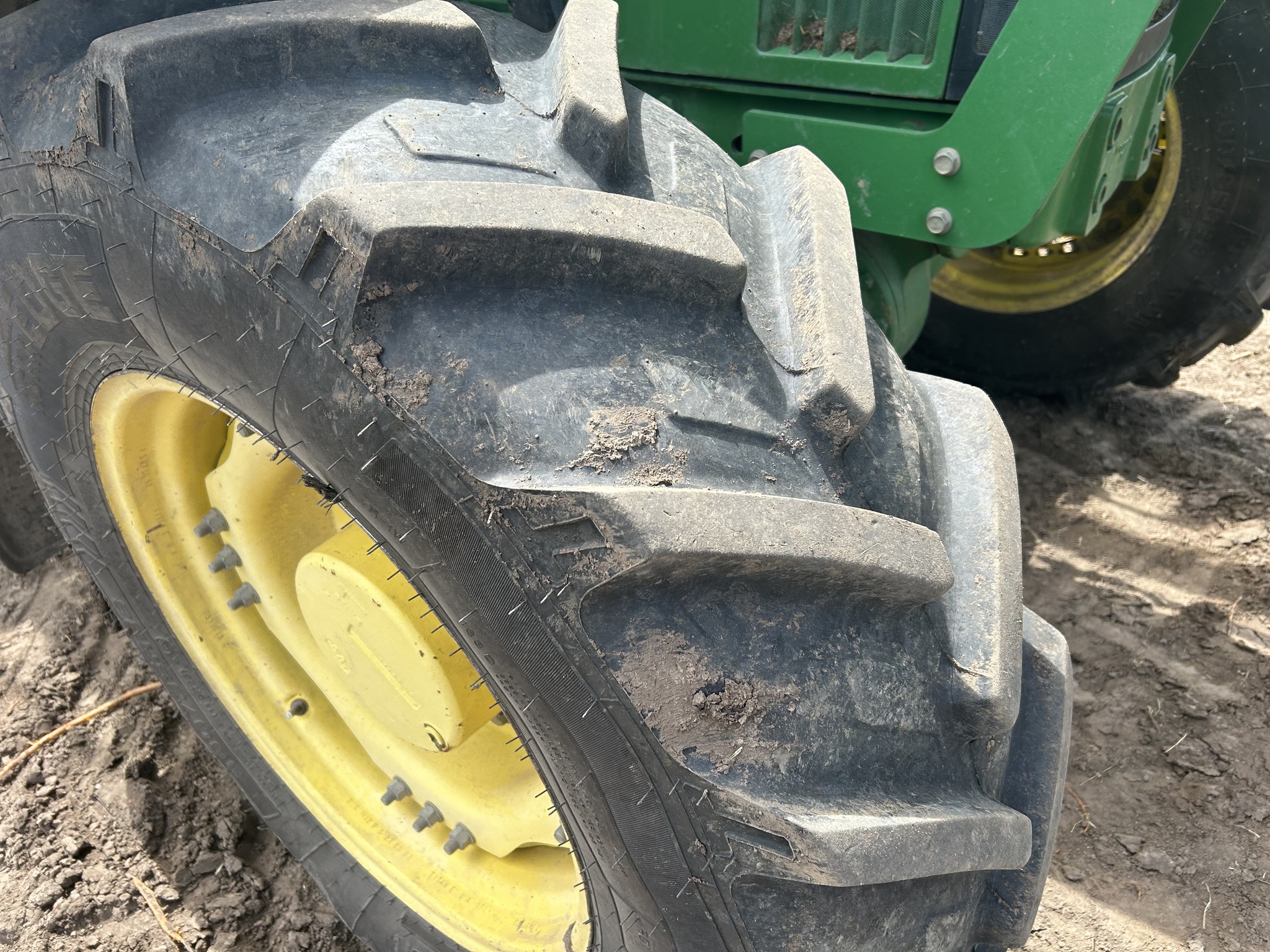  2000 John Deere 7410 at LandMark in Marysville, KS