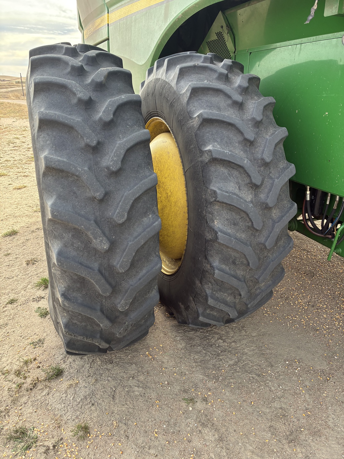  2015 John Deere S680 at LandMark in Arapahoe, NE