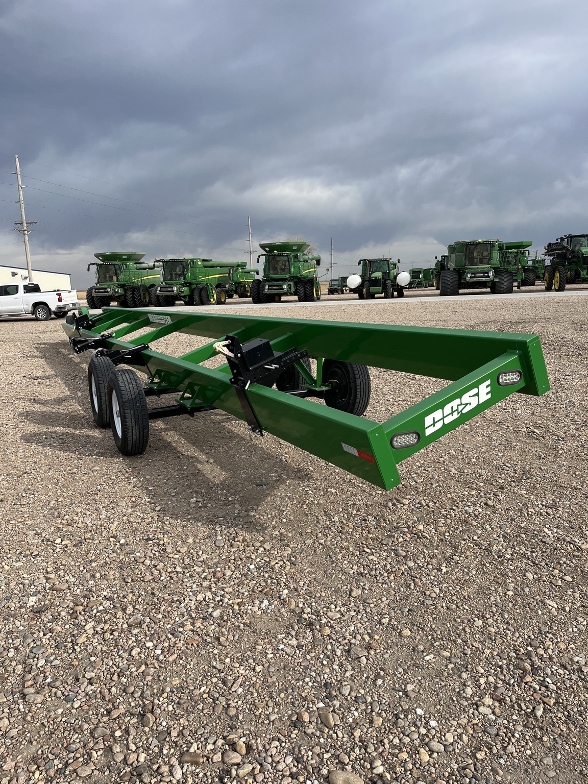  2023 Headhunter HHC43-DA/DB at LandMark in Minden, NE