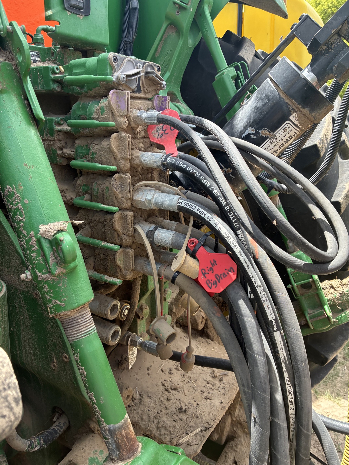  2013 John Deere 8360R at LandMark in Arapahoe, NE