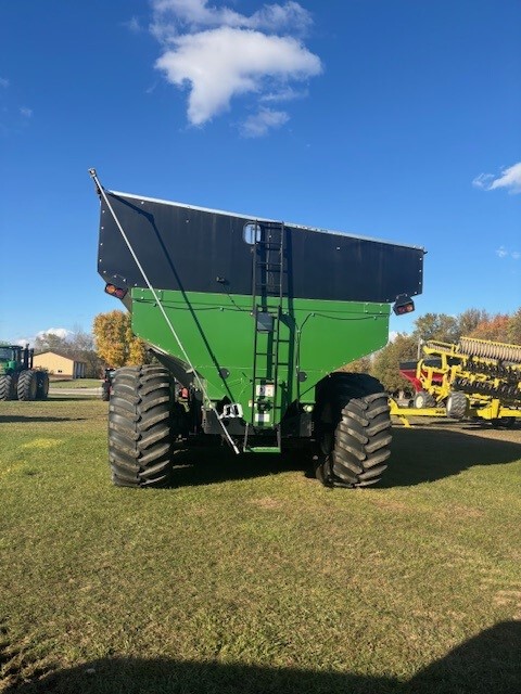 On Lot 2009 Balzer 2000 at Tri County Equipment Bad Axe, MI