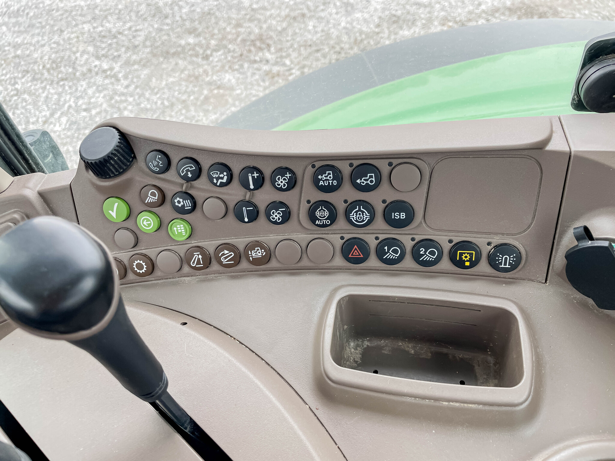  2023 John Deere 6175M at LandMark in Superior, NE