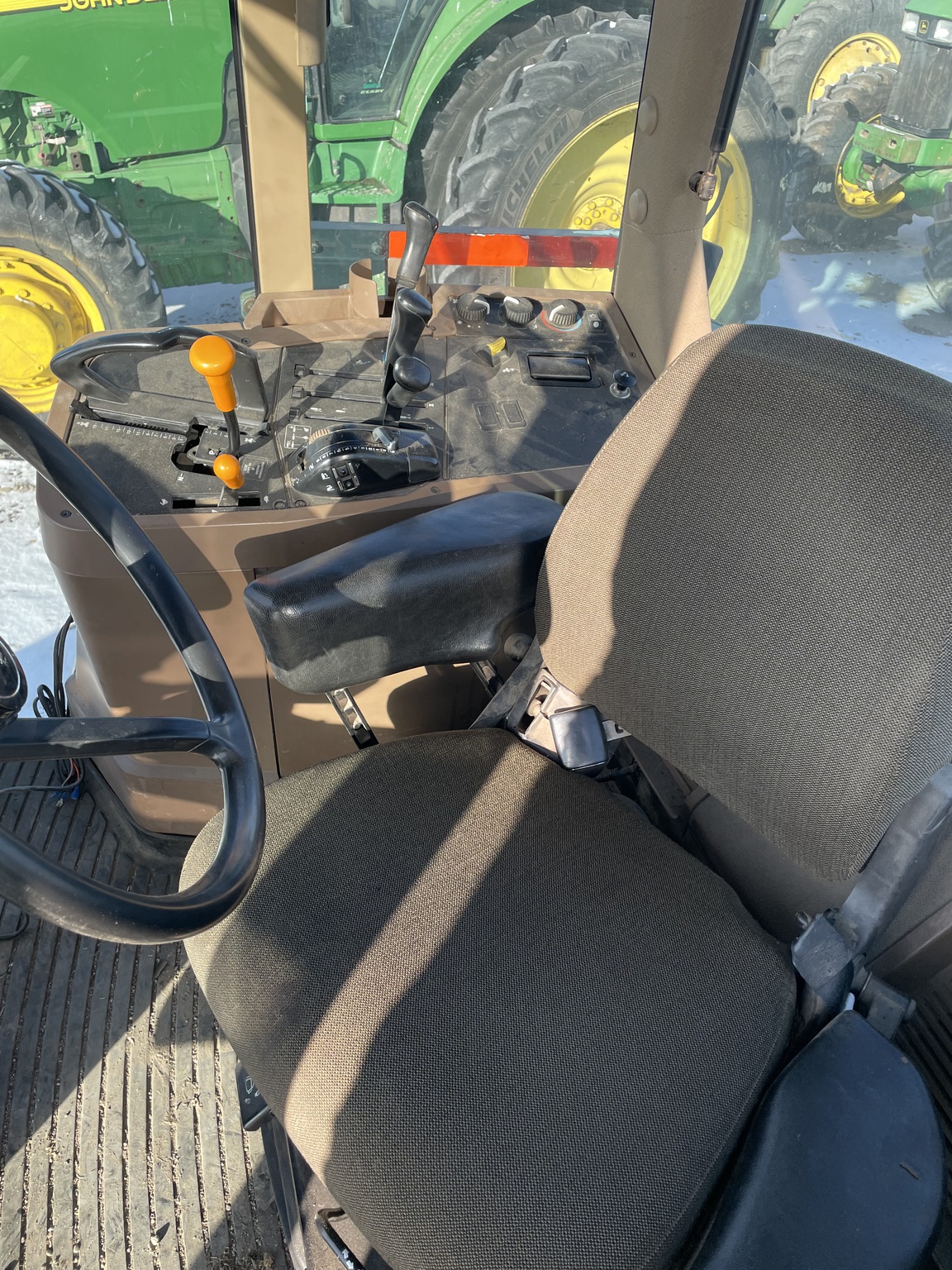  1999 John Deere 7810 at LandMark in Lexington, NE