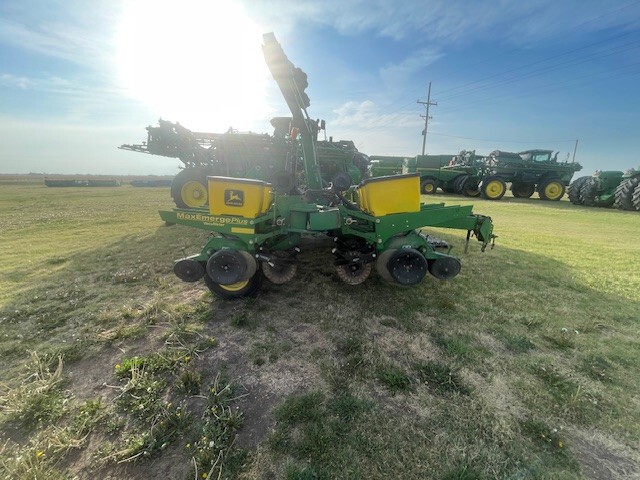  1998 John Deere 1760 at LandMark in Phillipsburg, KS