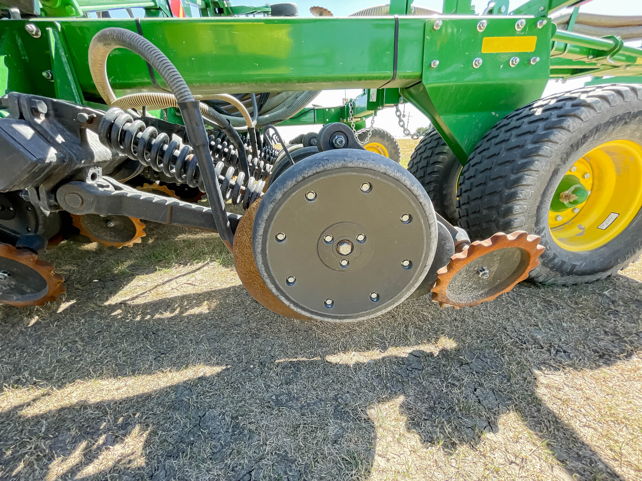  2019 John Deere 1890 at LandMark in Phillipsburg, KS